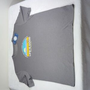 Life is Good XXL 'haven't been everywhere' Cool Tee NWT Beach